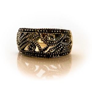 Vintage Helen Andrews Silver Marcasite Ring Sz 8